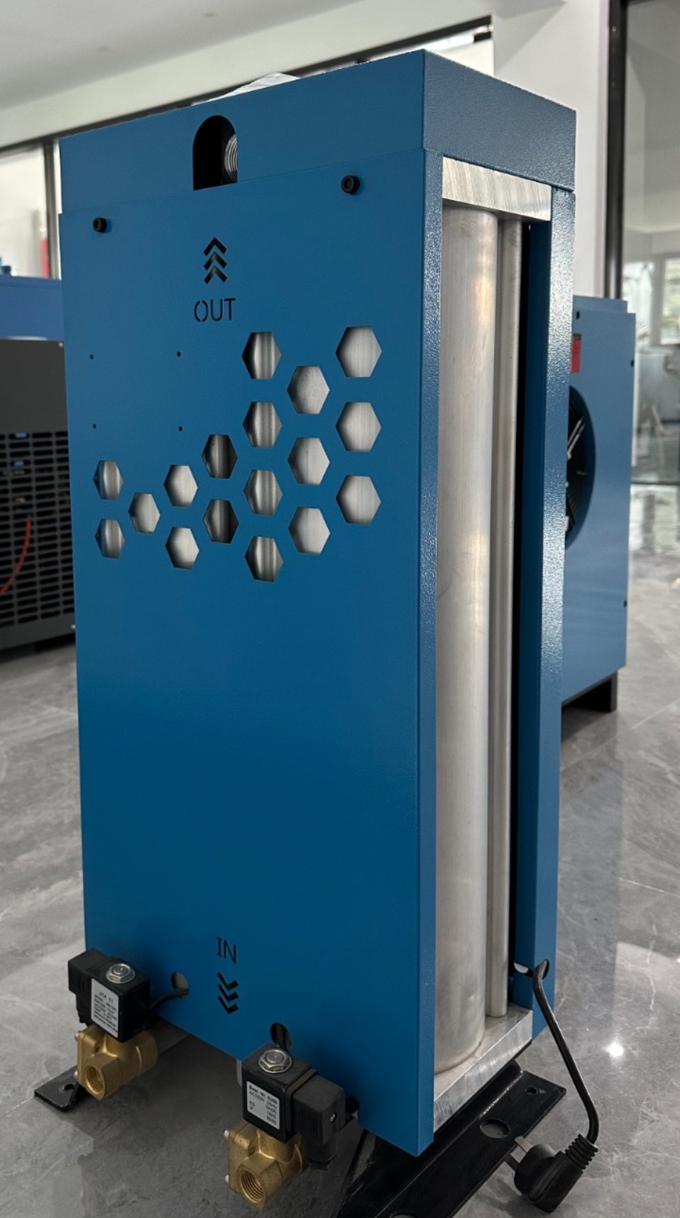 AeroX AirID-60 Heatless Desiccant Air Dryer – 60 CFM, −68°F Dew Point - Image 5